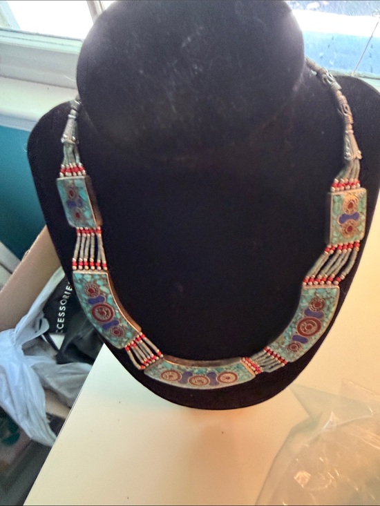 Vintage Jewelry - Vintage Turquoise and Red Enamel Collar Necklace